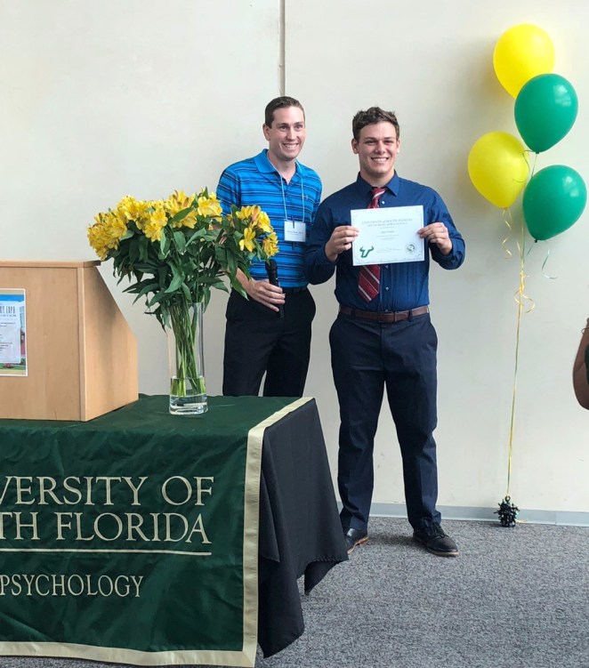 IMG7722352314012284580